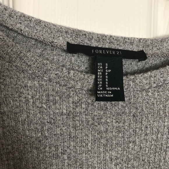 Grey crop top - Picture 3 of 3